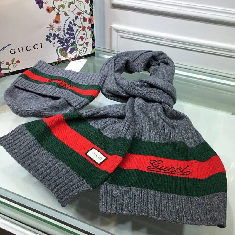 gucci hat and echapres set s_12651651